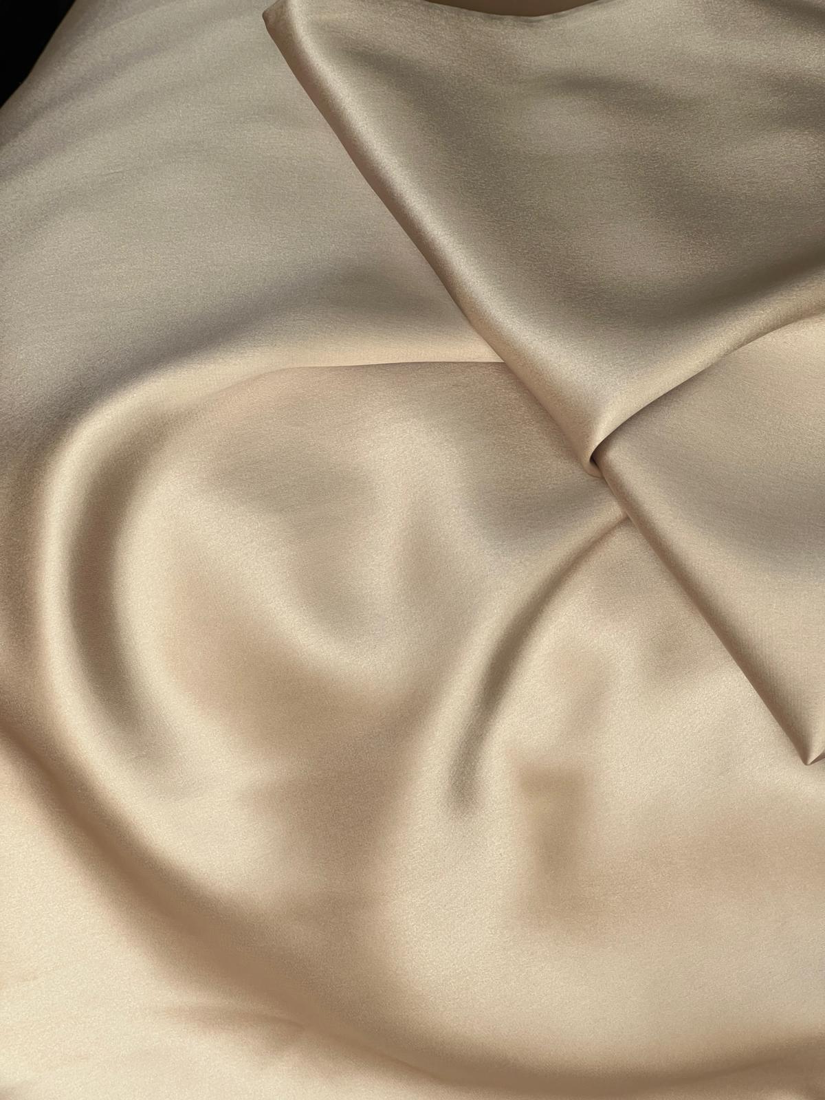 Get the most out of your silk pillowcases with our expert tips for proper care. From washing to storage, learn how to keep your pillowcases looking and feeling their best for a comfortable and luxurious sleep.